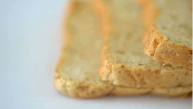 How to Make Delicious Keto Bread