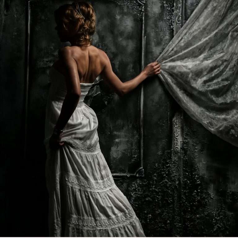 Midnight Reverie: A Dreamscape's Waltz